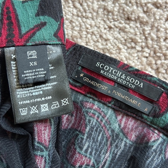 Scotch & Soda Floral Mid Rise A-Line Pleated Black Red Midi Skirt Size XS - Picture 6 of 14